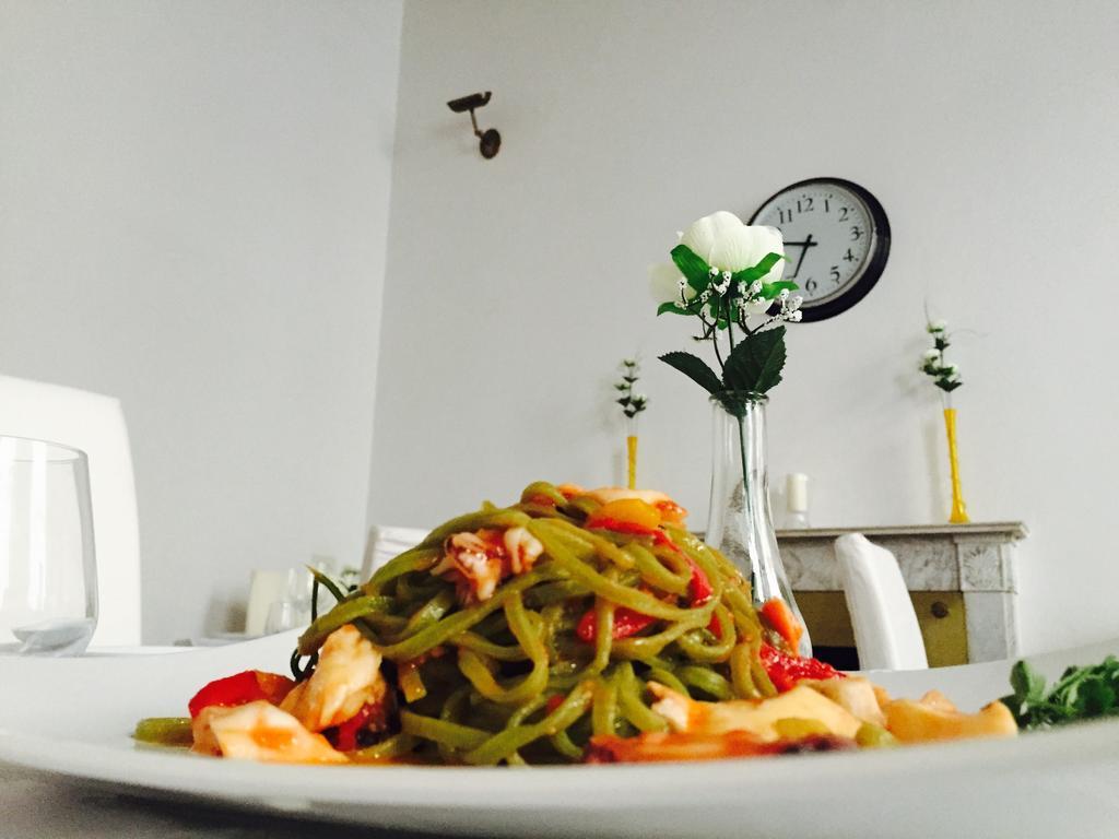 Home Restaurant Hotel Florence Bilik gambar