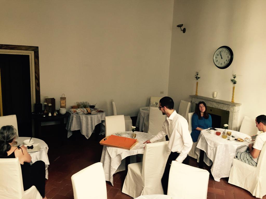 Home Restaurant Hotel Florence Bilik gambar